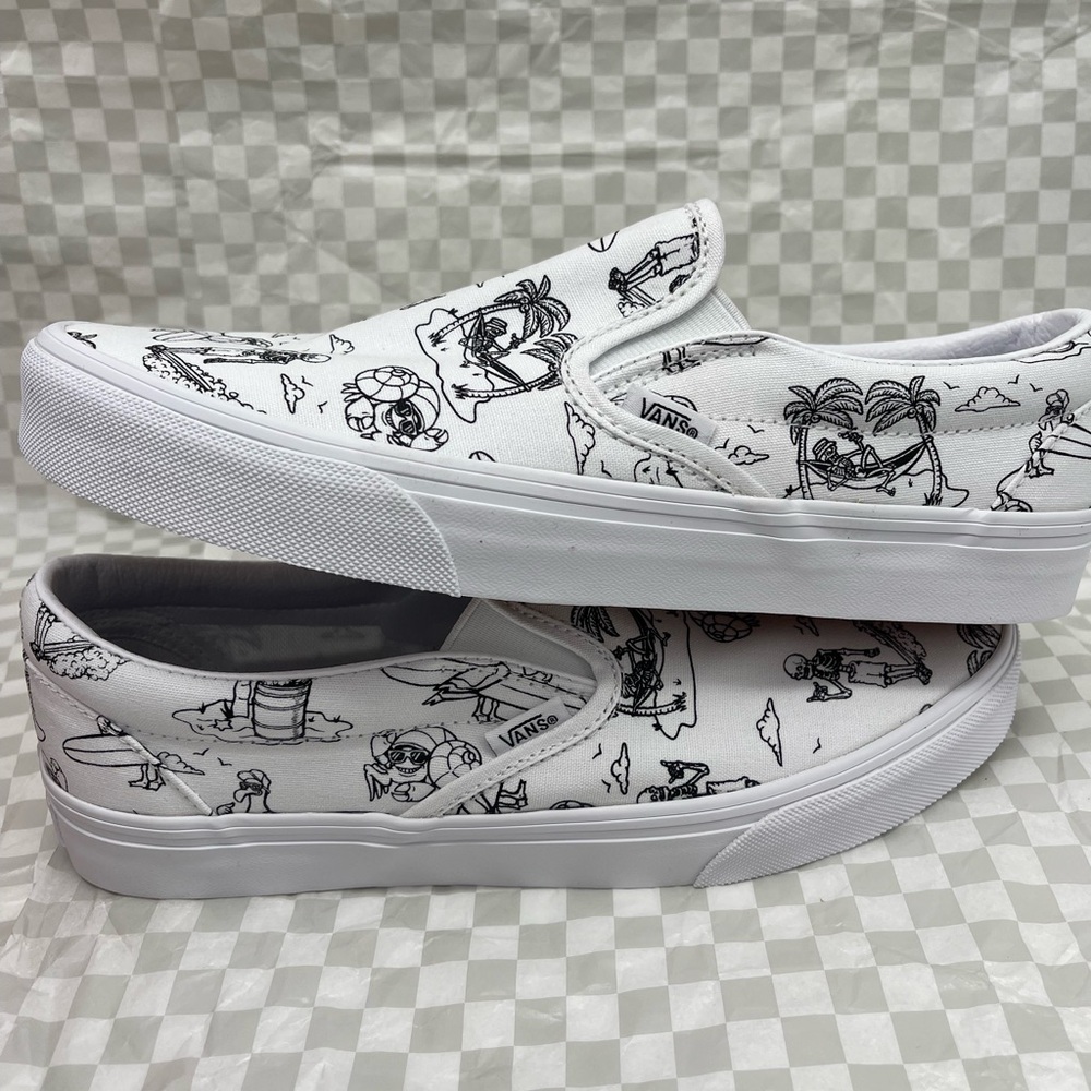 Vans Men’s Classic Slip-On Low Tide True White/True
VN0A5JLXBPD Sneakers - Picture 15 of 16